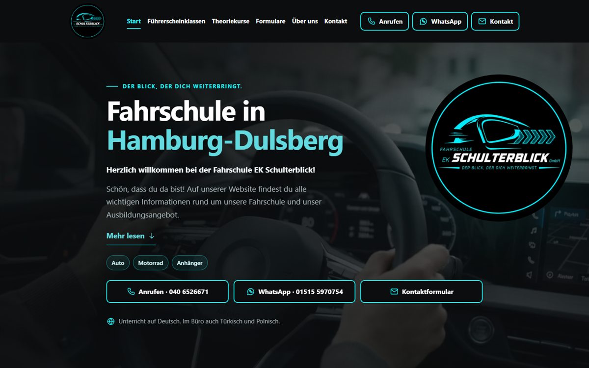 Startseite der Website, die ich für die Fahrschule EK Schulterblick in Hamburg-Dulsberg gebaut habe, am Laptop